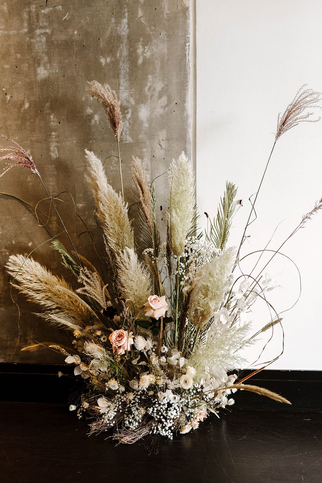 Image by <a class="text-p3" href="https://www.thecurries.co" target="_blank">The Curries</a>.