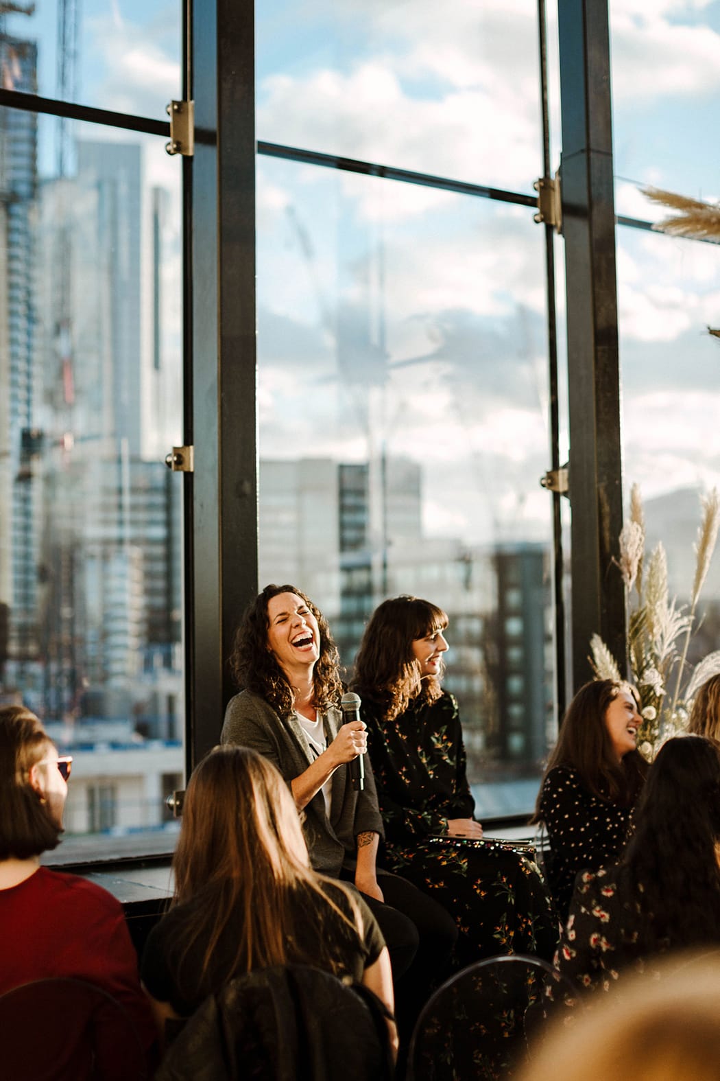 Image by <a class="text-p3" href="https://www.thecurries.co" target="_blank">The Curries</a>.