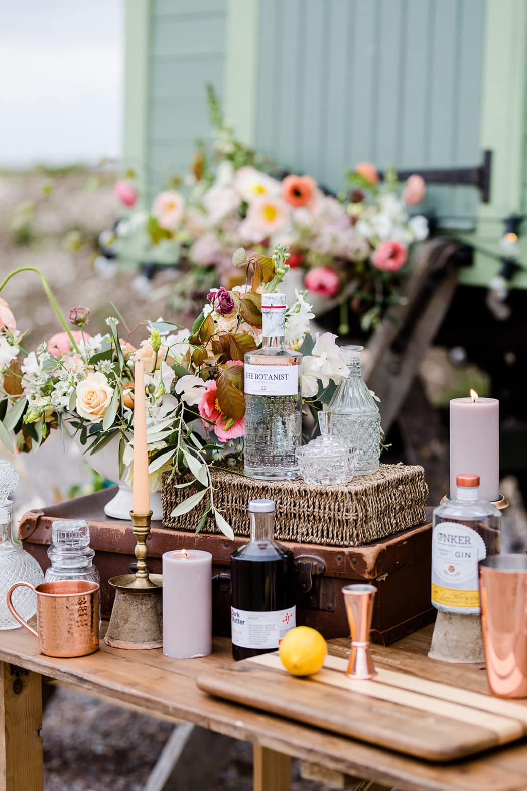 Image by <a class="text-p3" href="http://www.lydiastampsphotography.com" target="_blank">Lydia Stamps Photography</a>.