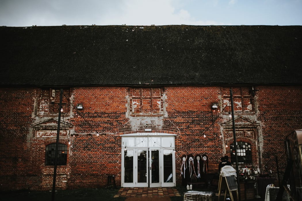 Image by <a class="text-p3" href="http://www.darinastodaphotography.co.uk" target="_blank">Darina Stoda Photography</a>.