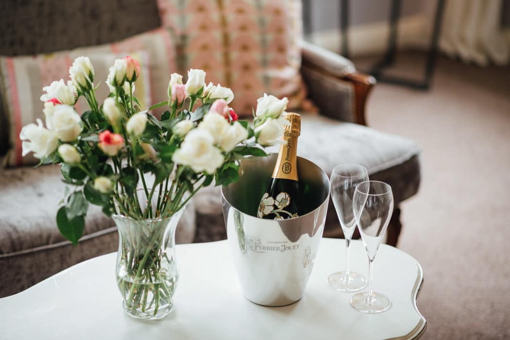 Image by <a class="text-p3" href="https://www.chebirchhayesphotography.com" target="_blank">Che Birch Hayes Photography</a>.