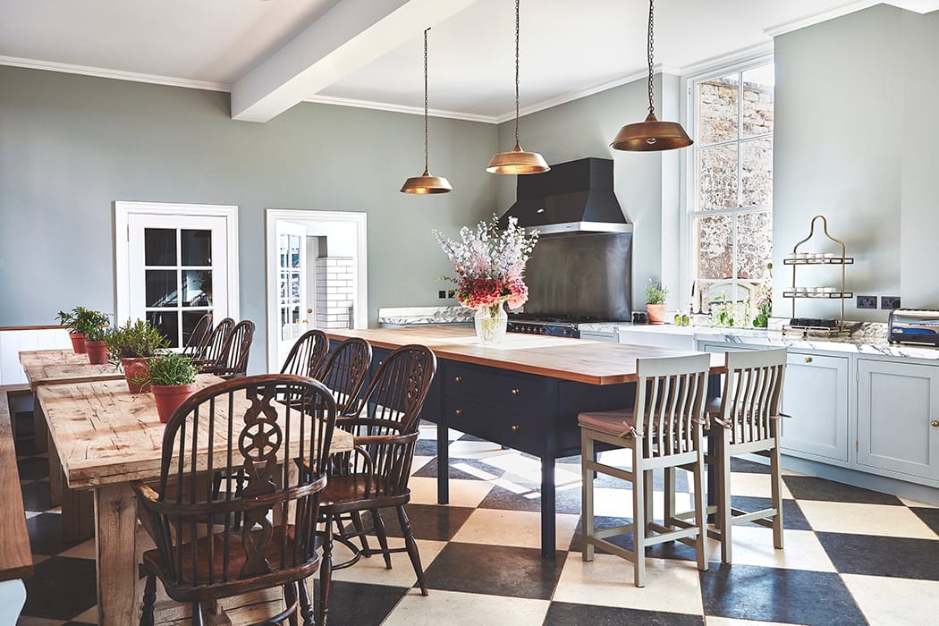 Image by <a class="text-p3" href="http://82mm.com" target="_blank">Malcolm Menzies</a>.