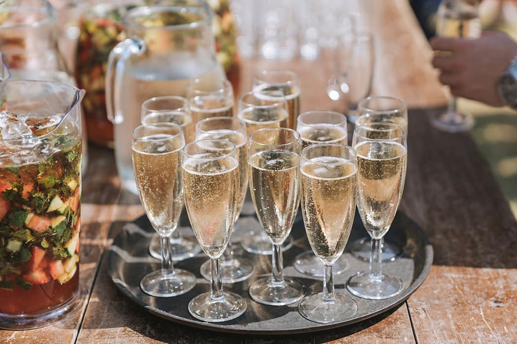 Image by <a class="text-p3" href="http://www.estradaweddings.co.nz" target="_blank">Estrada Weddings</a>.