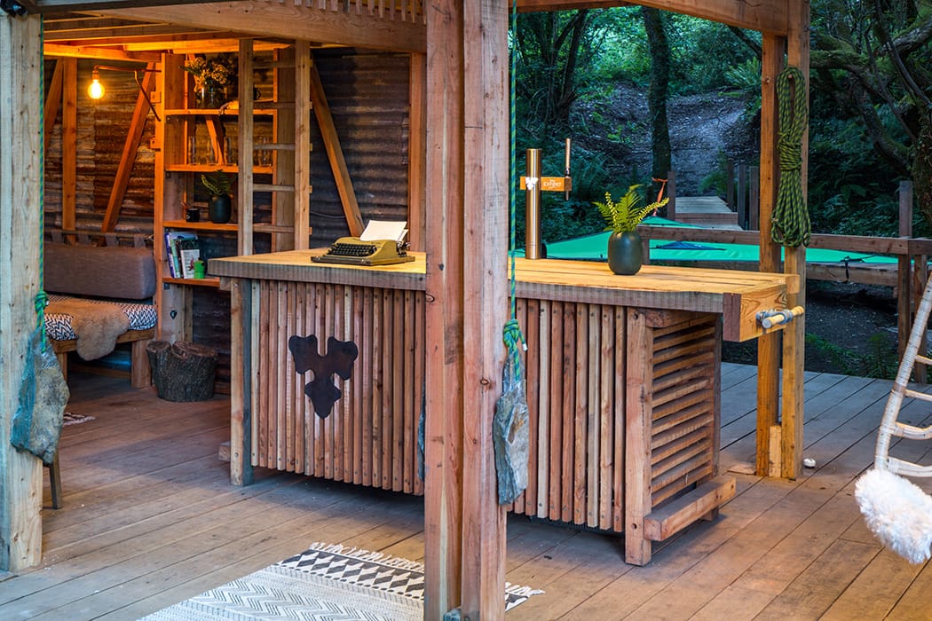 Image by <a class="text-p3" href="http://www.georgefielding.co.uk" target="_blank">George Fielding</a>.