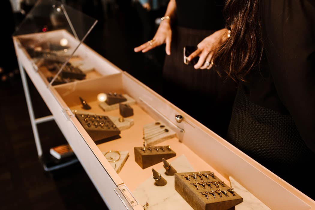 Image by <a class="text-p3" href="https://www.thecurries.co" target="_blank">The Curries</a>.