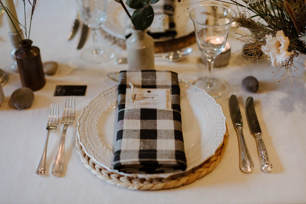 Image by <a class="text-p3" href="https://www.thecurries.co" target="_blank">The Curries</a>.