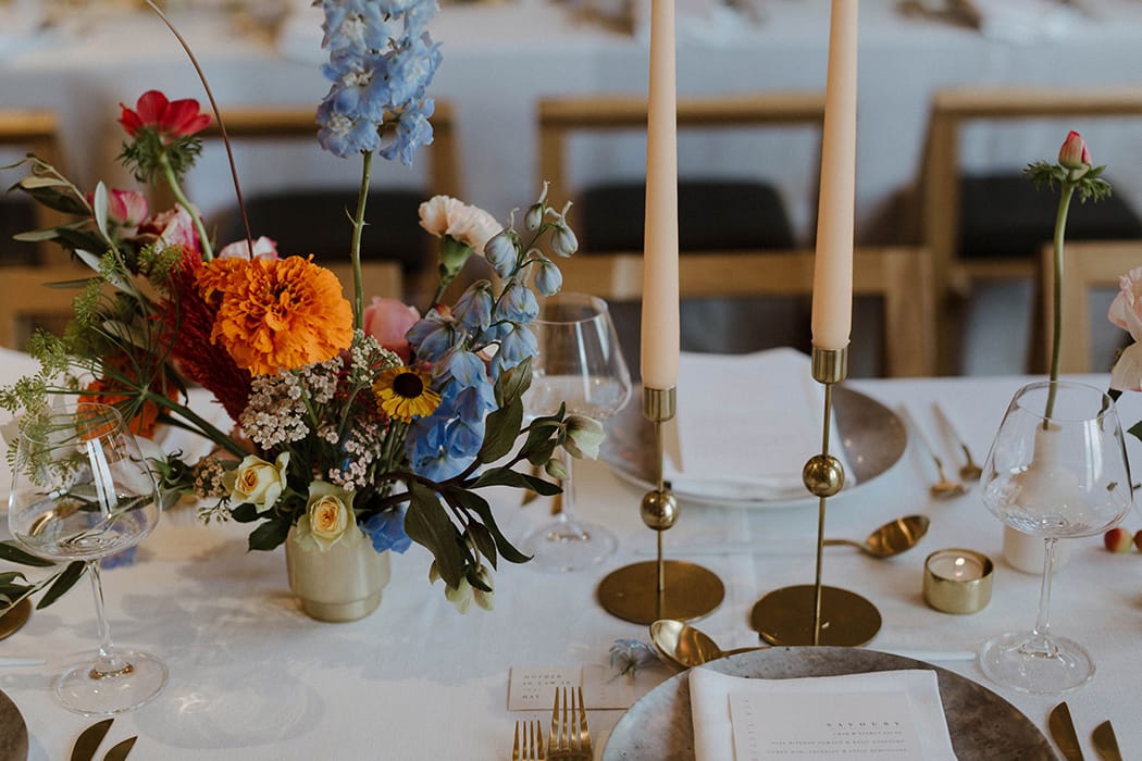 Image by <a class="text-p3" href="https://www.thecurries.co" target="_blank">The Curries</a>.