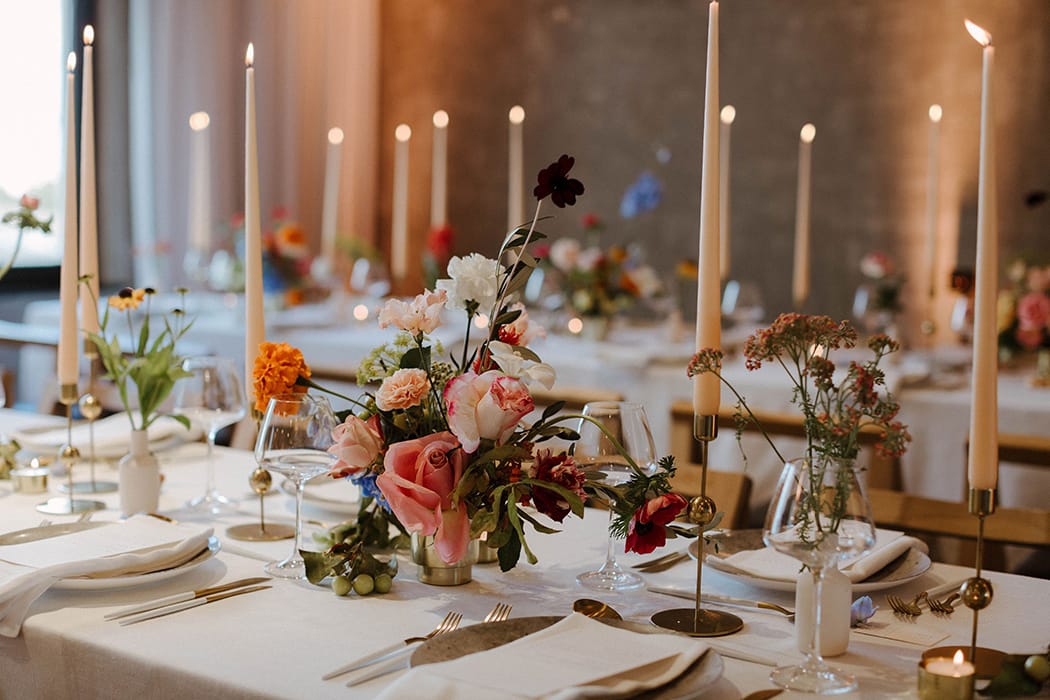 Image by <a class="text-p3" href="https://www.thecurries.co" target="_blank">The Curries</a>.