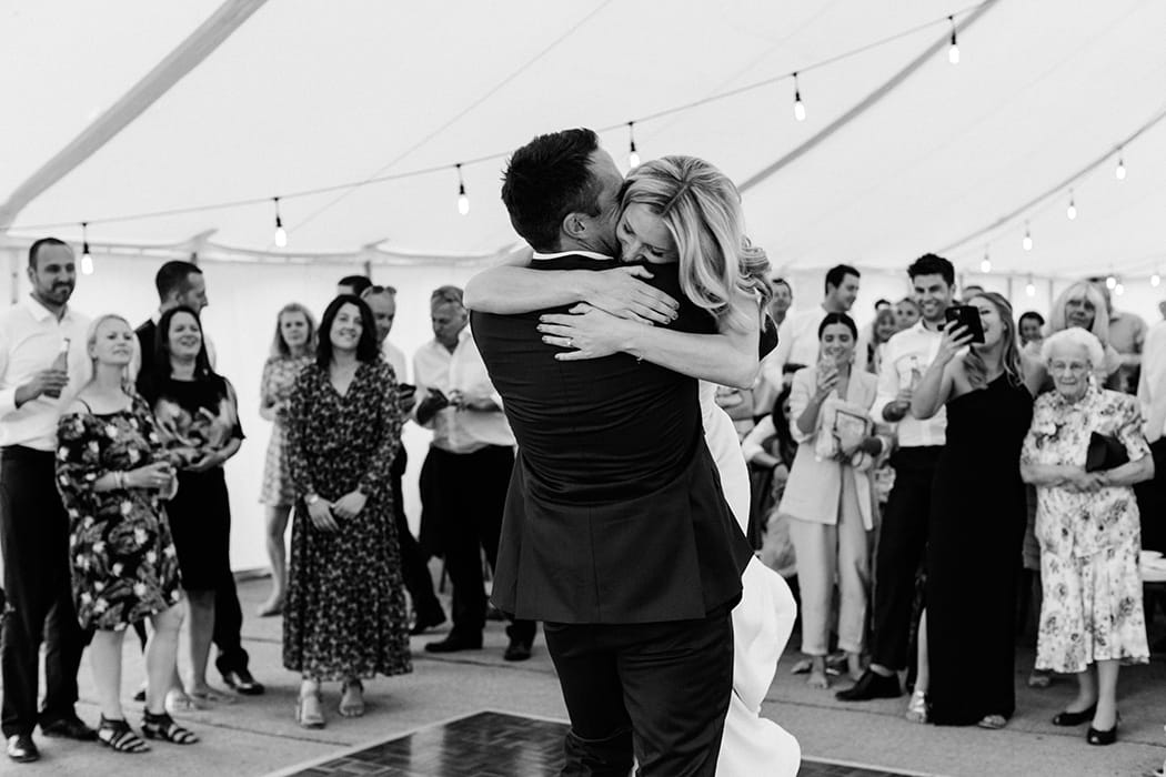 Image by <a class="text-p3" href="http://www.rebeccagoddardphotography.com" target="_blank">Rebecca Goddard Photography</a> | Planning by <a class="text-p3" href="http://www.katrinaotterweddings.co.uk" target="_blank">Katrina Otter Weddings</a>.