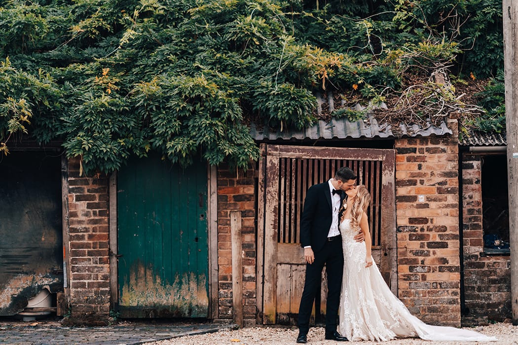 Image by <a class="text-p3" href="http://www.paulwf.co.uk" target="_blank">Paul Winch Furness</a>.