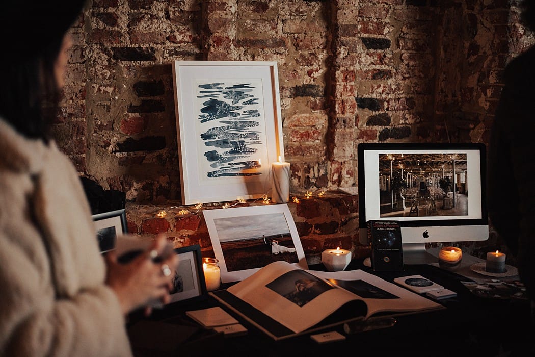 Image by <a class="text-p3" href="https://www.the-wild-bride.com" target="_blank">The Wild Bride</a>.