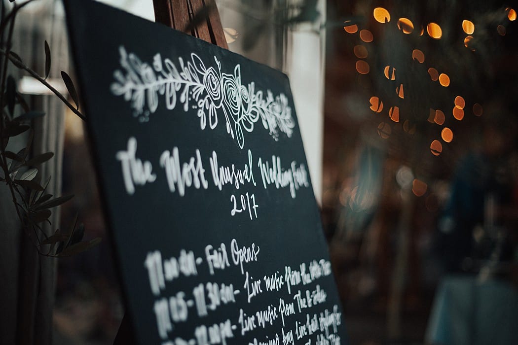 Image by <a class="text-p3" href="https://www.the-wild-bride.com" target="_blank">The Wild Bride</a>.