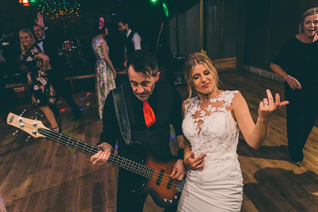 Image by <a class="text-p3" href="https://robtarren.co.uk" target="_blank">Rob Tarren Photography</a>.