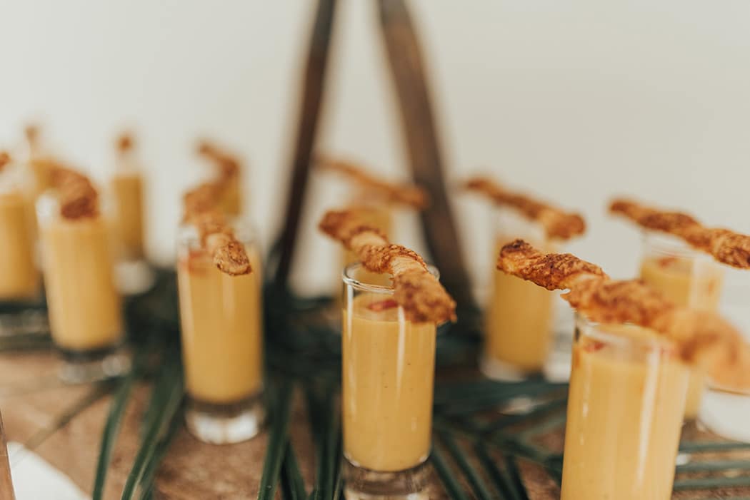 Image by <a class="text-p3" href="https://rebeccacarpenterphotography.com" target="_blank">Rebecca Carpenter Photography</a>.