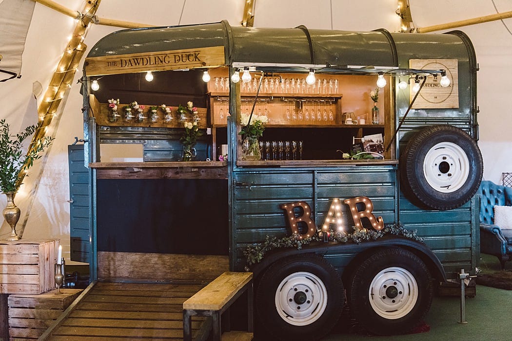 Image by <a class="text-p3" href="http://www.louisebjorling.com" target="_blank">Louise Bjorling</a>.