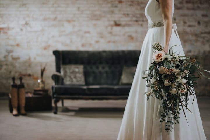 Images by <a class="text-p3" href="http://www.humpstonandbull.co.uk" target="_blank">Humpston & Bull</a>.