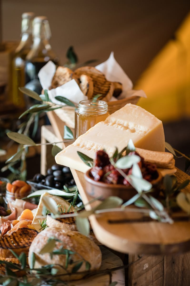 Image by <a class="text-p3" href="https://www.sarahvivienne.co.uk" target="_blank">Sarah Vivienne Photography</a>.