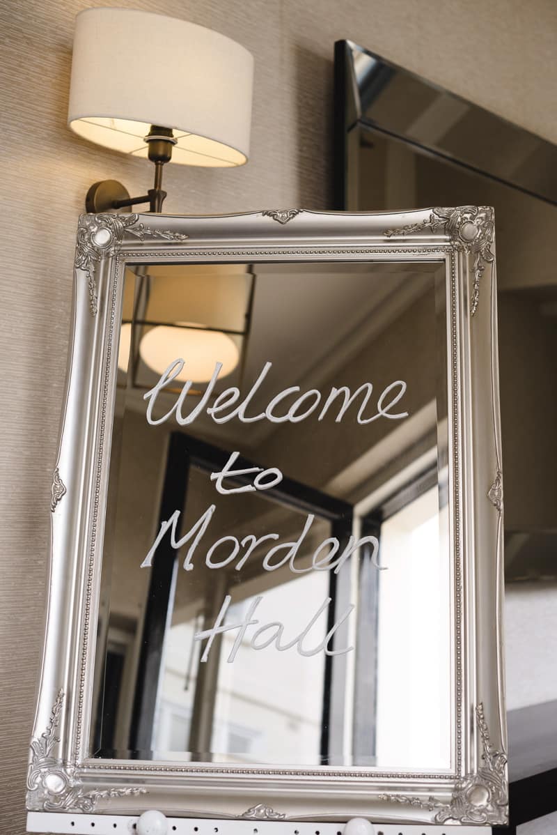 Image by <a class="text-p3" href="http://www.weddingsbynicolaandglen.com" target="_blank">www.weddingsbynicolaandglen.com</a>.