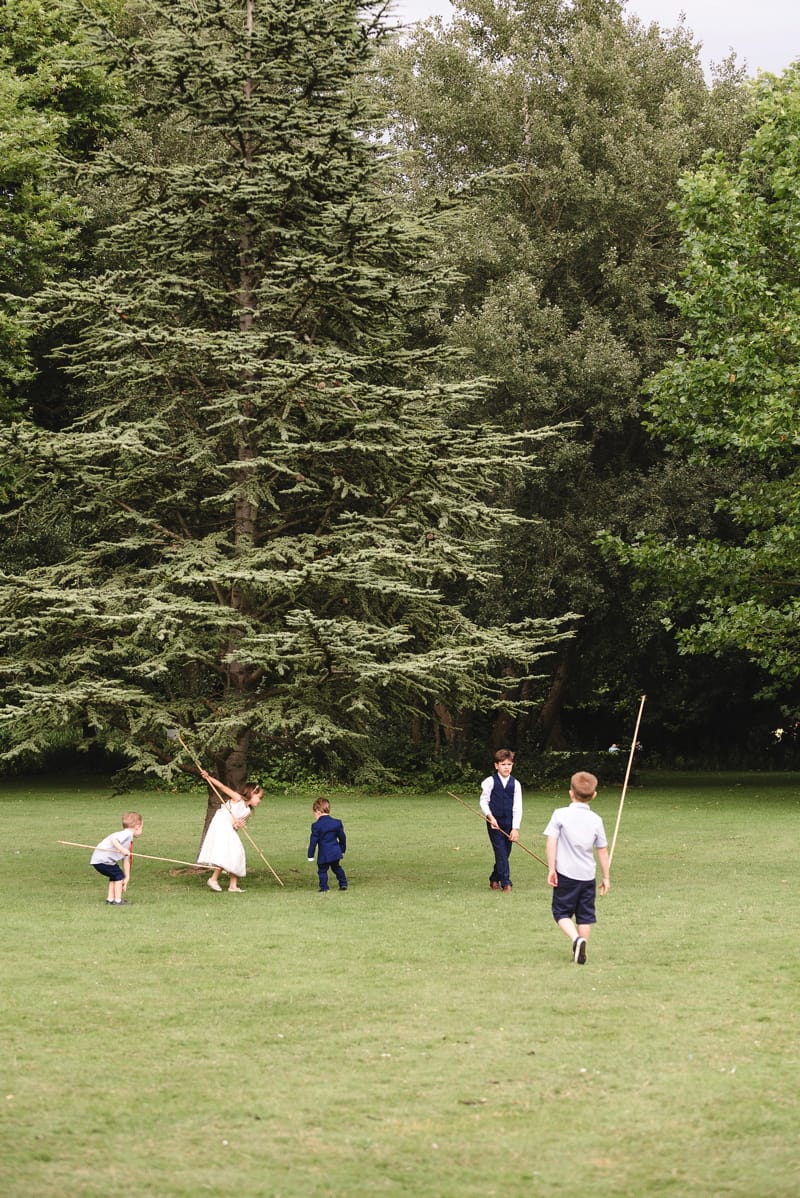 Image by <a class="text-p3" href="http://www.weddingsbynicolaandglen.com" target="_blank">www.weddingsbynicolaandglen.com</a>.