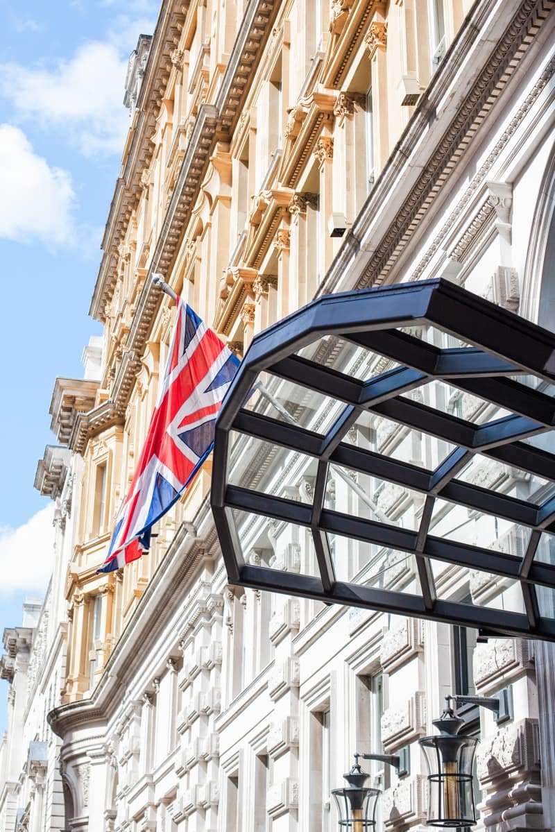 Image by <a class="text-p3" href="http://cecelinaphotography.com" target="_blank">Cecelina Photography</a>.