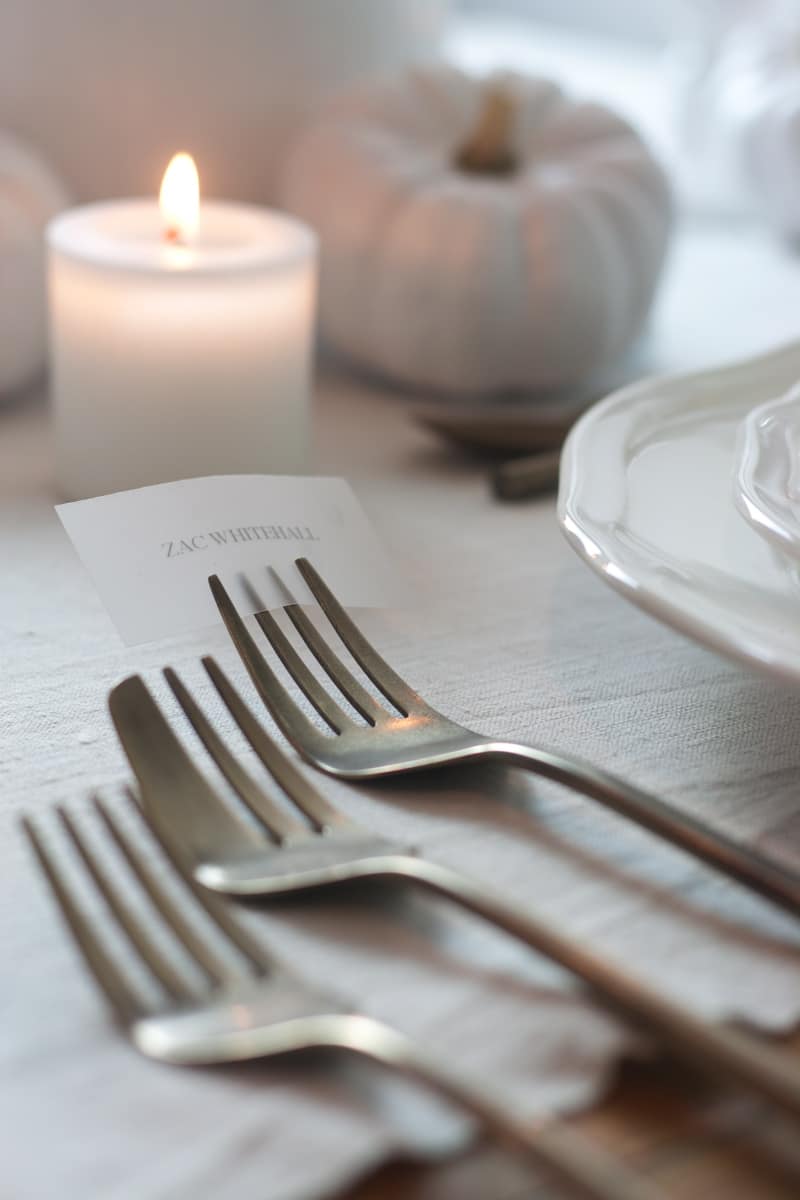 white-alternative-halloween-inspiration-amber-persia-for-coco-wedding-venues-04