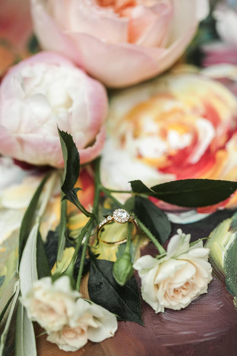 Image by <a class="text-p3" href="http://www.naomikenton.com/" target="_blank">Naomi Kenton</a>.