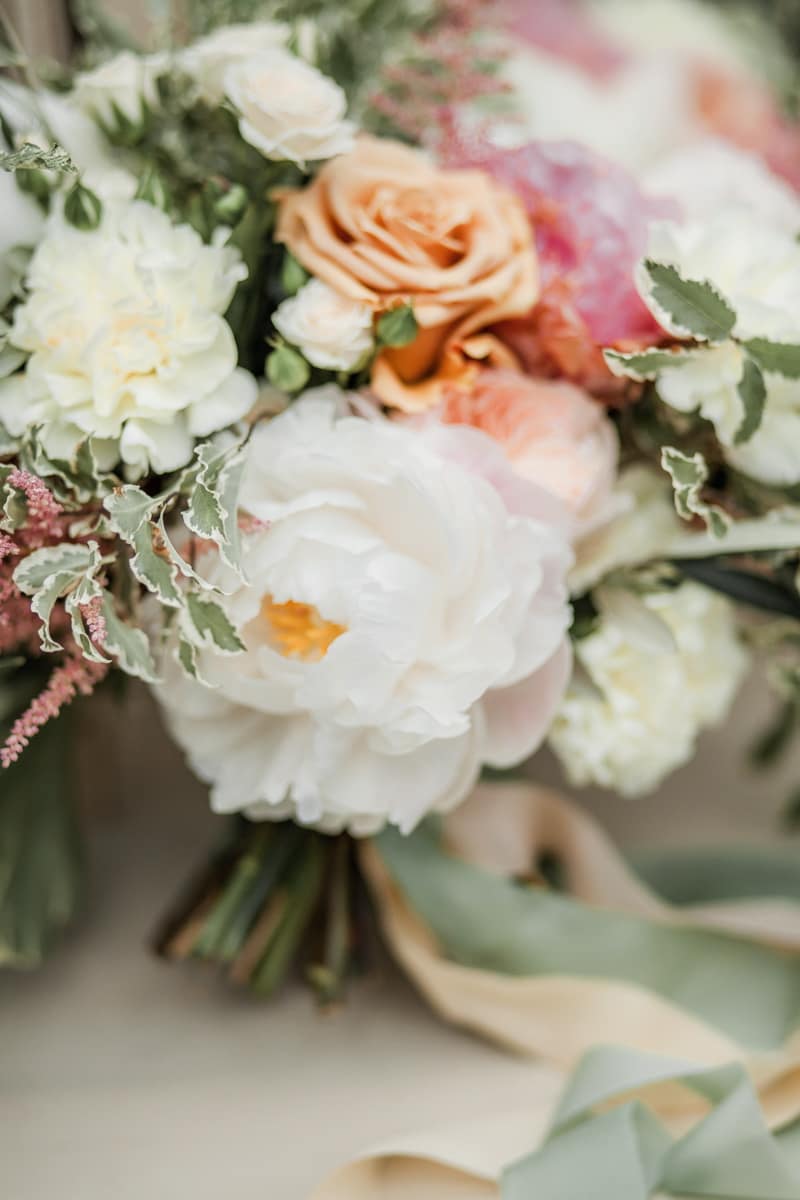 Image by <a class="text-p3" href="http://www.naomikenton.com/" target="_blank">Naomi Kenton</a>.