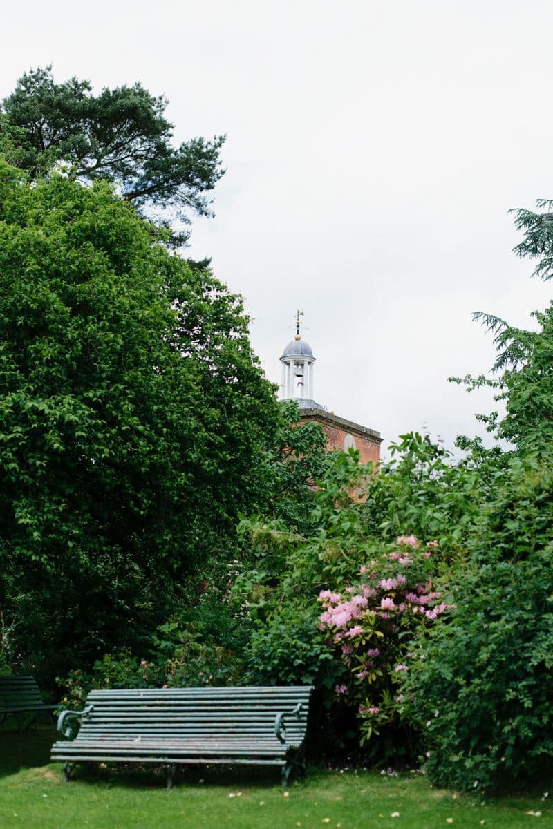 Image by <a class="text-p3" href="http://www.jadeosbornephotography.com" target="_blank">Jade Osborne Photography</a>.