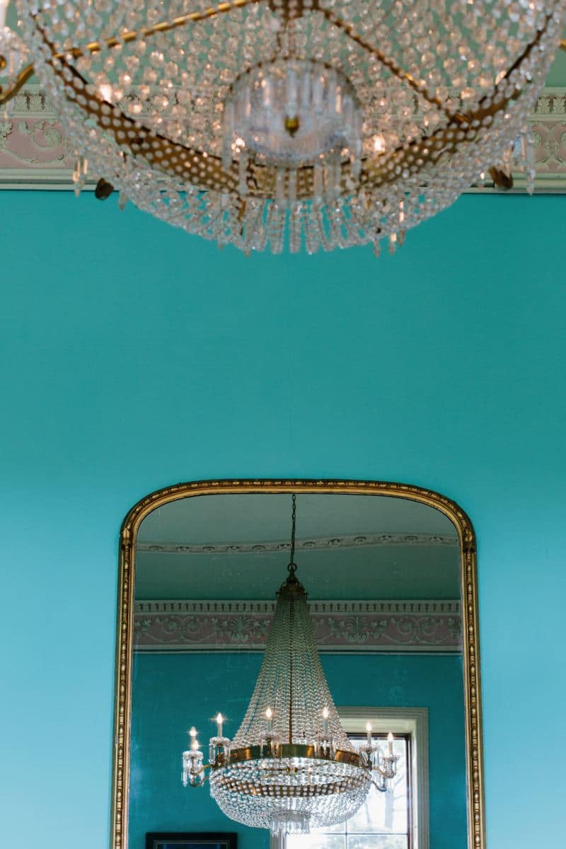 Image by <a class="text-p3" href="http://www.jadeosbornephotography.com" target="_blank">Jade Osborne Photography</a>.