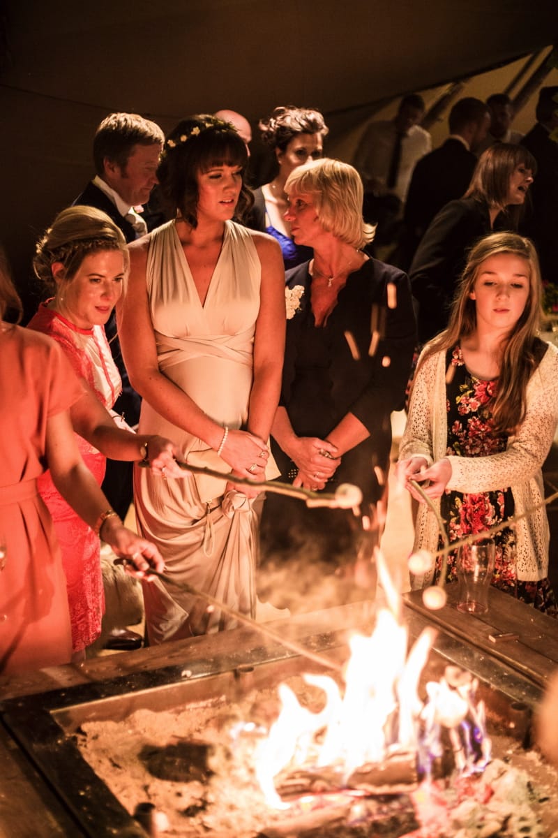 Image by <a class="text-p3" href="http://www.karenmasseyphotography.co.uk" target="_blank">Karen Massey Photography</a>.