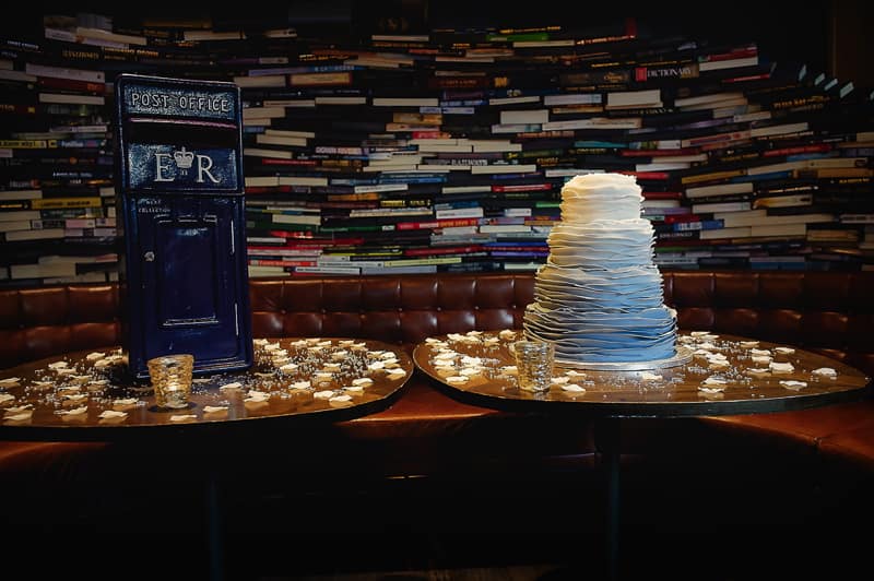 Image by <a class="text-p3" href="http://umbrellastudio.co.uk" target="_blank">Umbrella Studio</a>.