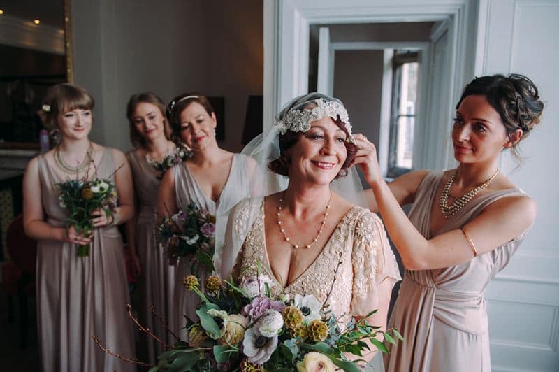 Image by <a class="text-p3" href="http://www.jonnybarratt.com" target="_blank">Jonny Barratt Photography</a>.