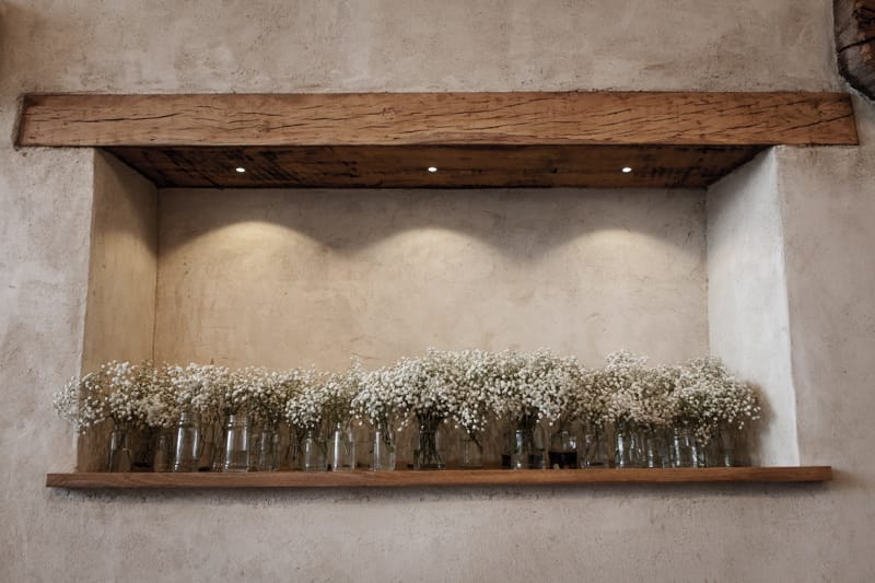 Image by <a class="text-p3" href="http://www.alextozeweddings.co.uk" target="_blank">Alex Toze Photography</a>.