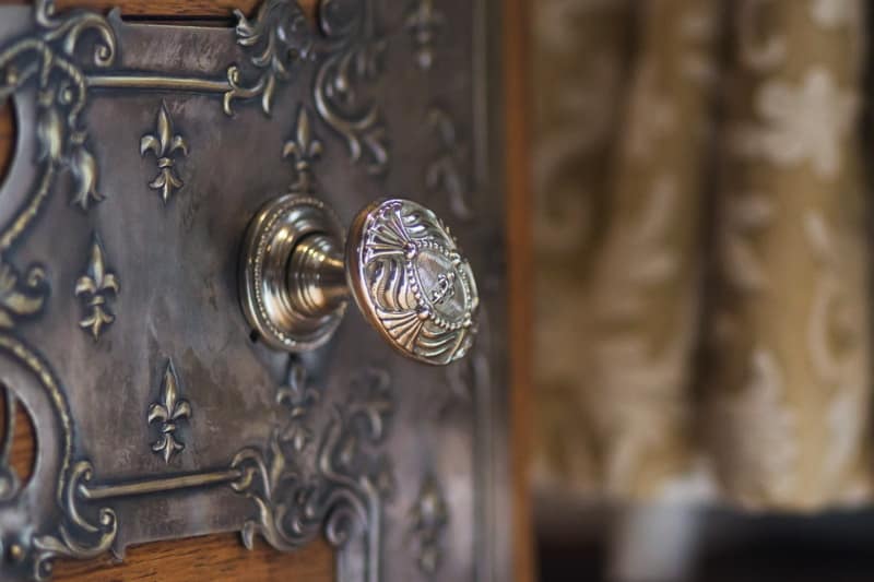 Image by <a class="text-p3" href="http://www.jadeosbornephotography.com" target="_blank">Jade Osborne Photography</a>.