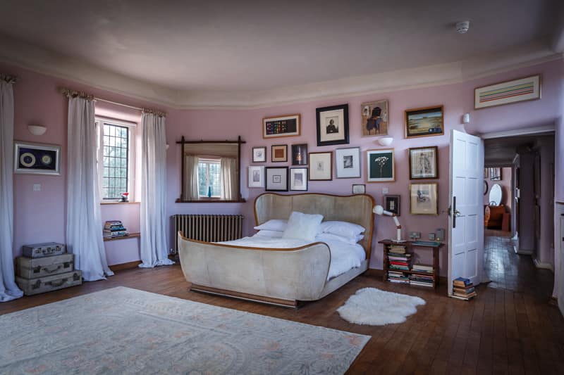 Image by <a class="text-p3" href="http://www.christaylorphoto.co.uk" target="_blank">Chris Taylor Photography</a>.