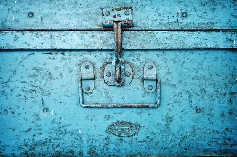 Image by <a class="text-p3" href="http://www.vla-photography.co.uk" target="_blank">VLA Photography</a>.