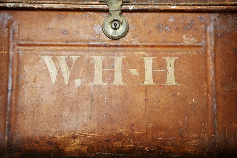 Image by <a class="text-p3" href="http://www.vla-photography.co.uk" target="_blank">VLA Photography</a>.