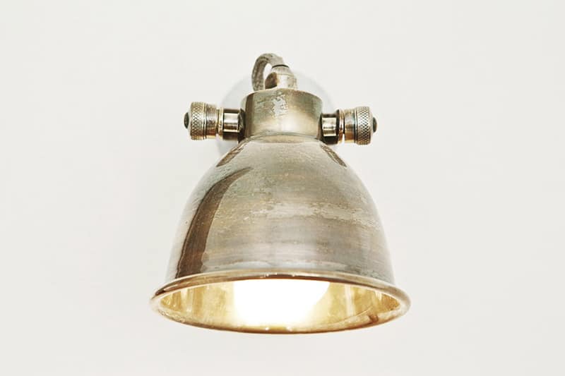 Image by <a class="text-p3" href="http://www.vla-photography.co.uk" target="_blank">VLA Photography</a>.