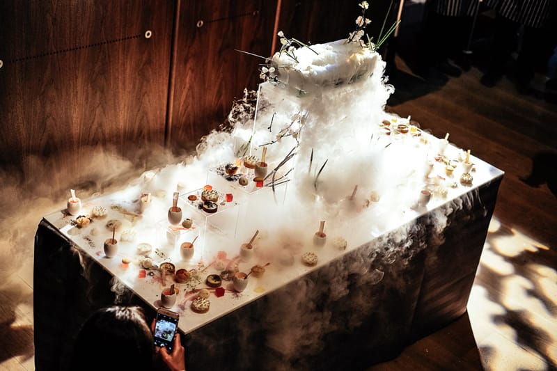 Image by <a class="text-p3" href="http://documentary-wedding.com" target="_blank">Andrew Billington Photography</a>.