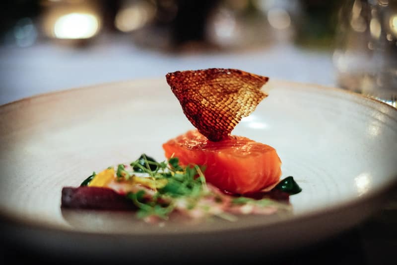 Image by <a class="text-p3" href="http://documentary-wedding.com" target="_blank">Andrew Billington Photography</a>.