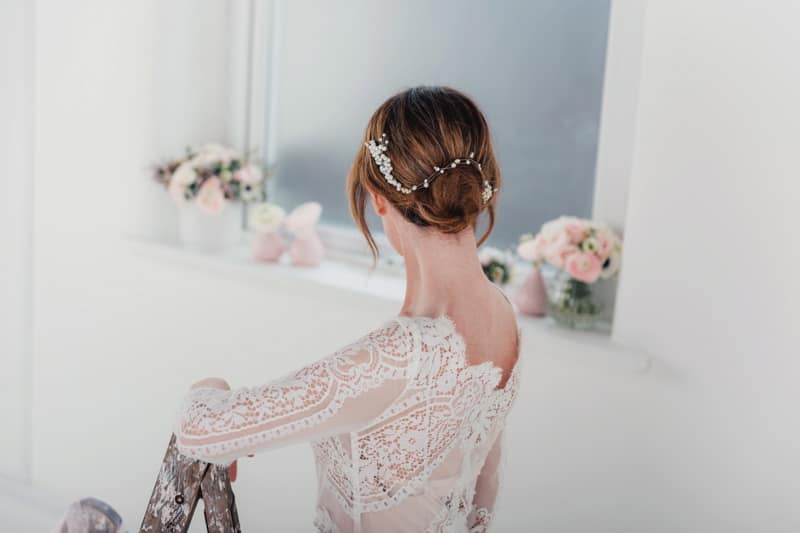 Image by <a class="text-p3" href="http://www.helenplusdavid.com" target="_blank">Helen Roscoe</a>.