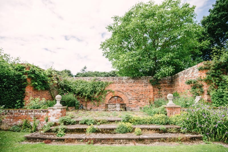 Image by <a class="text-p3" href="http://www.hannahduffy.com" target="_blank">Hannah Duffy Photography</a>.