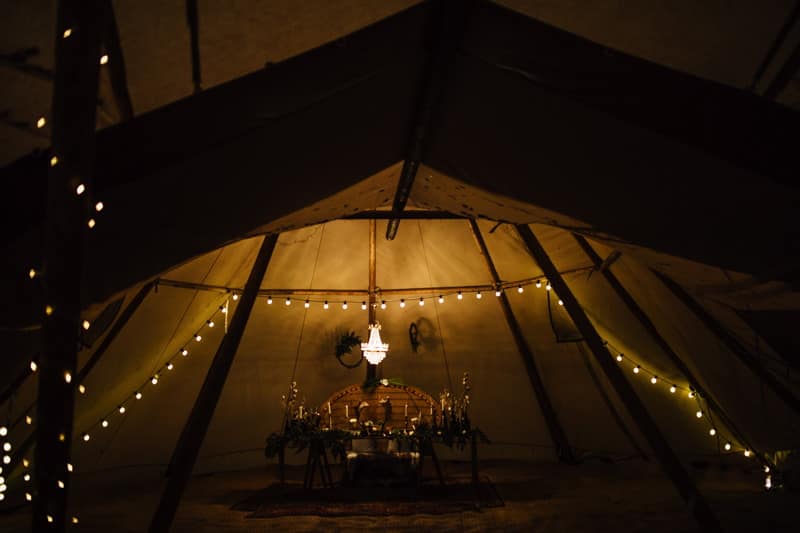 Image by <a class="text-p3" href="https://matildadelvesweddingphotography.com" target="_blank">Matilda Delves Photography</a>.