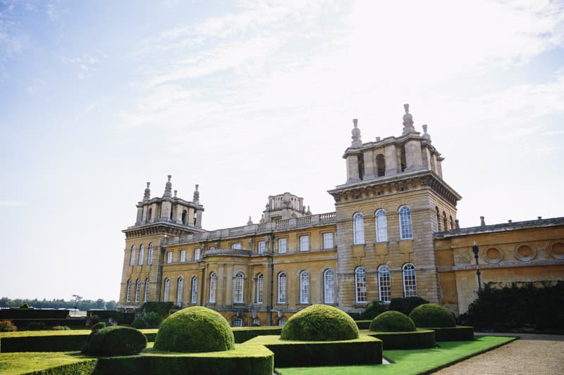 Image by <a class="text-p3" href="http://www.lisadawn.co.uk" target="_blank">Lisa Dawn</a>.