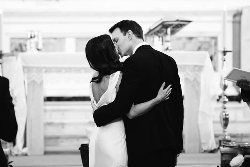 Image by <a class="text-p3" href="http://www.weddingsbynicolaandglen.com" target="_blank">www.weddingsbynicolaandglen.com</a>.