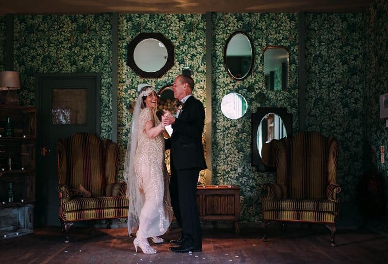 Image by <a class="text-p3" href="http://www.jonnybarratt.com" target="_blank">Jonny Barratt Photography</a>.