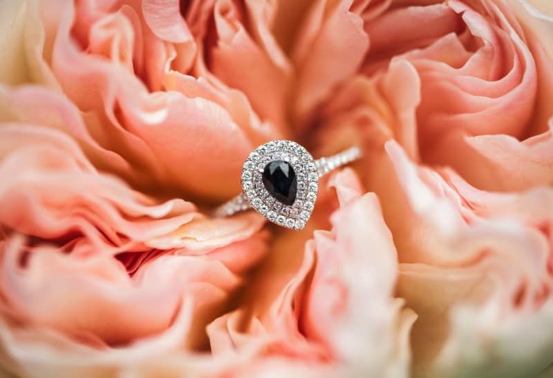 Image by <a class="text-p3" href="http://www.naomikenton.com/" target="_blank">Naomi Kenton</a>.