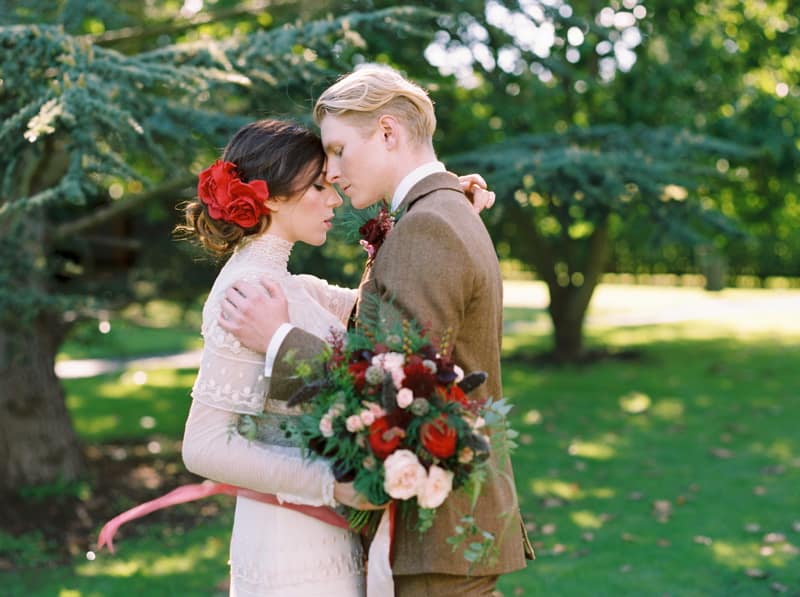 Image by <a class="text-p3" href="http://www.veronalain.com" target="_blank">Verona Lain Photography</a>.