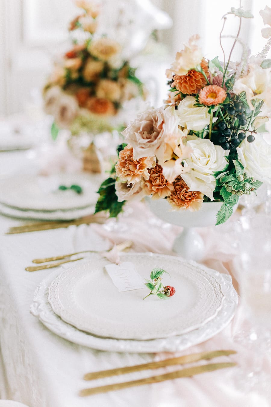 Image by <a class="text-p3" href="https://www.charlottewisephotography.co.uk" target="_blank">Charlotte Wise Fine Art Photography</a>.