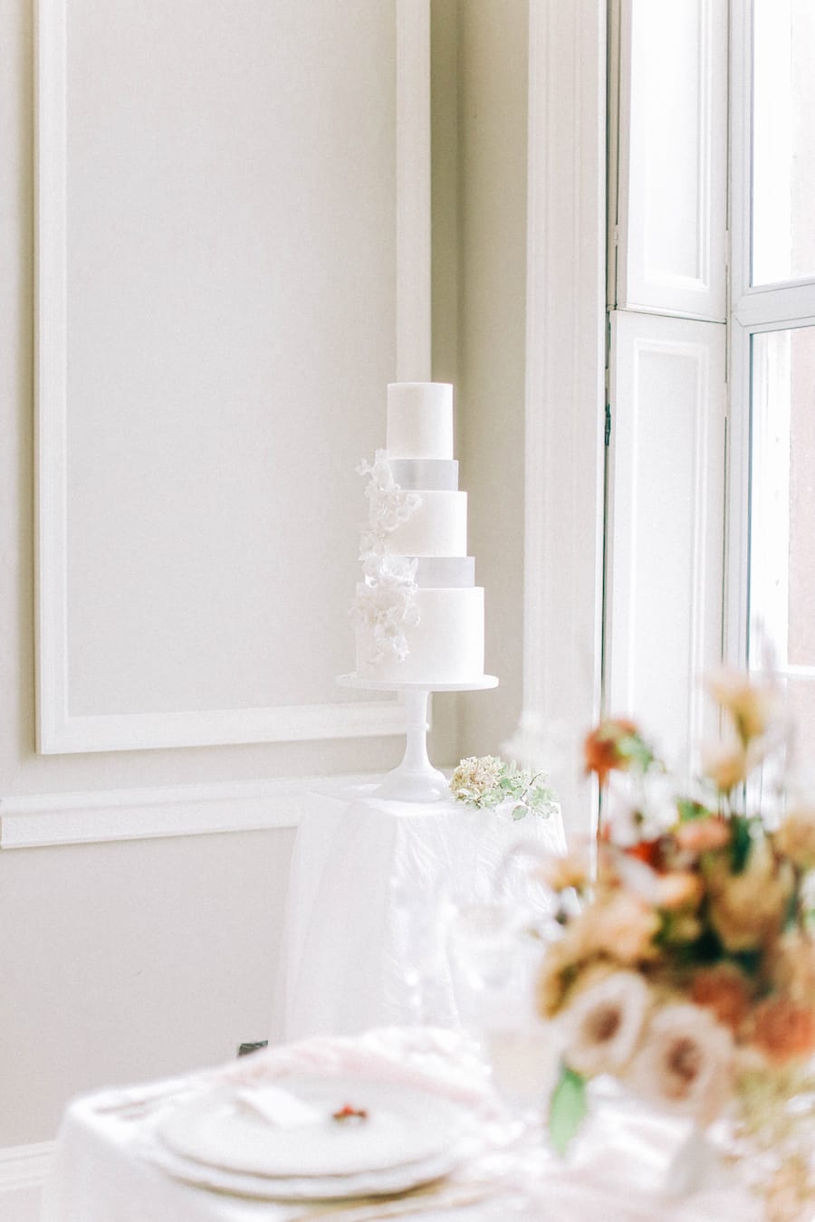 Image by <a class="text-p3" href="https://www.charlottewisephotography.co.uk" target="_blank">Charlotte Wise Fine Art Photography</a>.